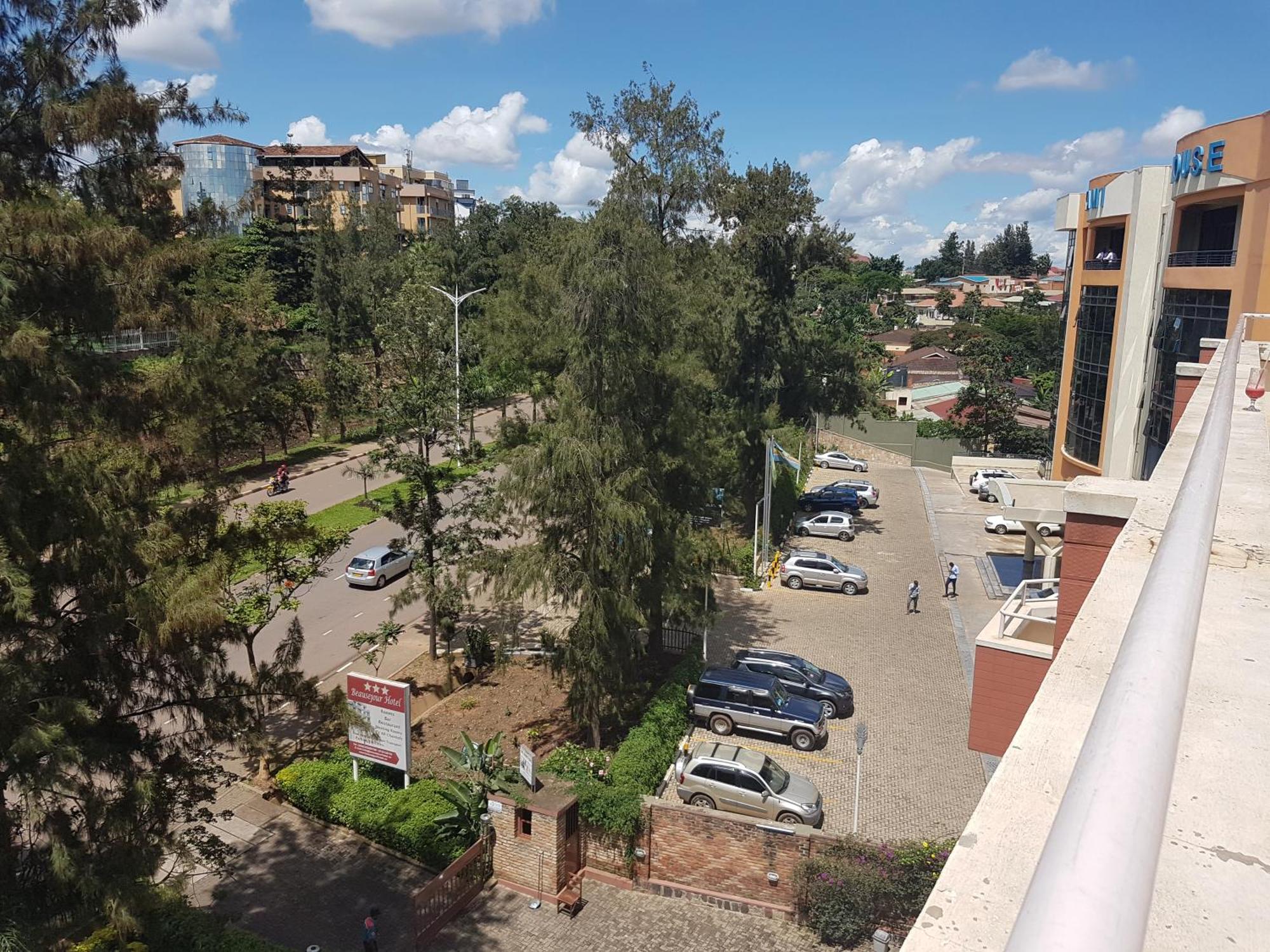 Beausejour Hotel Kigali Exterior foto